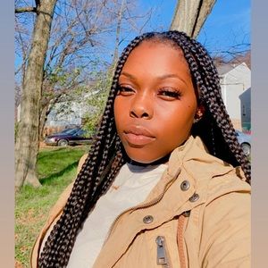 Meet your Posher, Jazmine